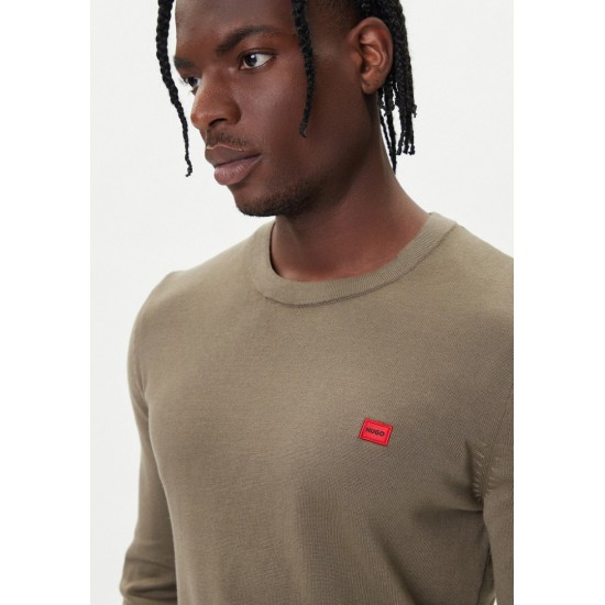 HUGO Ανδρικό Οργανικό-Βαμβακερό Πλεκτό Λαιμόκοψης San Cassius-C1 Κανονική Γραμμή 50475083 032 Χακί